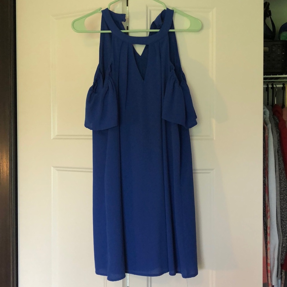 Blue dress with cute sleeves